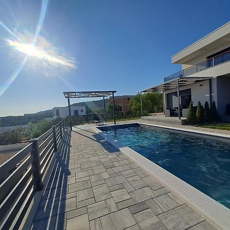 Апартаменты Vodice Hills Экстерьер фото